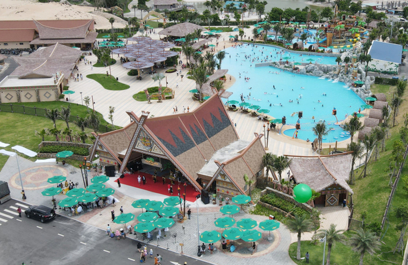 Công Viên Nước Tropicana Park