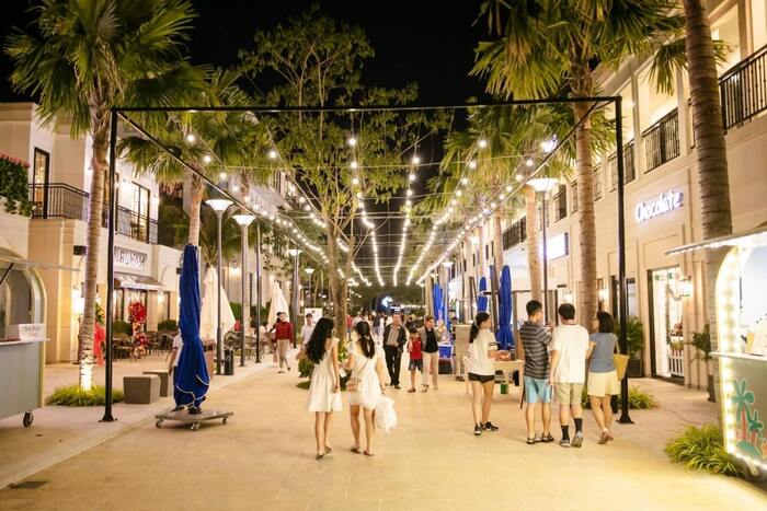 phố ẩm thực hamptons hồ tràm